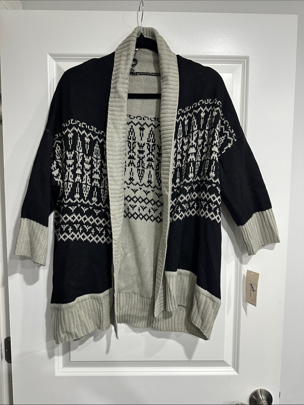 JohnPaulRichard Black & Cream Nordic Shawl-Collar Cardigan